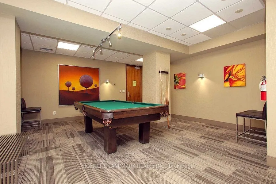 39 Galleria Parkway N, ## 301