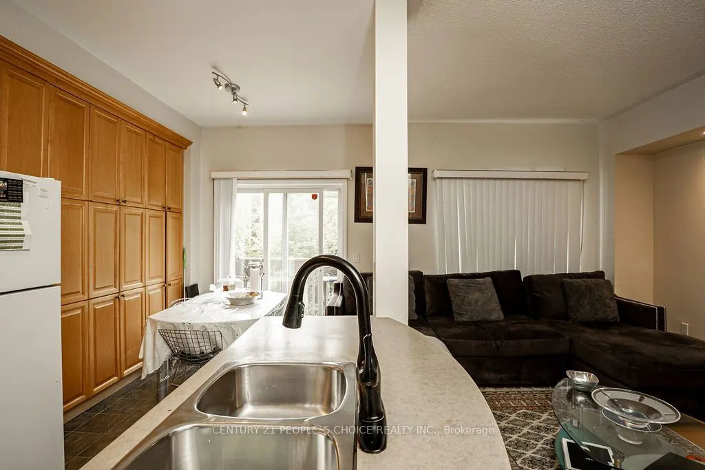 100 Elgin Mills Road W, #42
