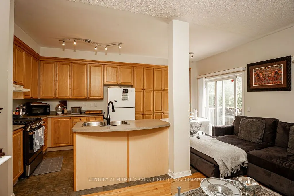 100 Elgin Mills Road W, #42