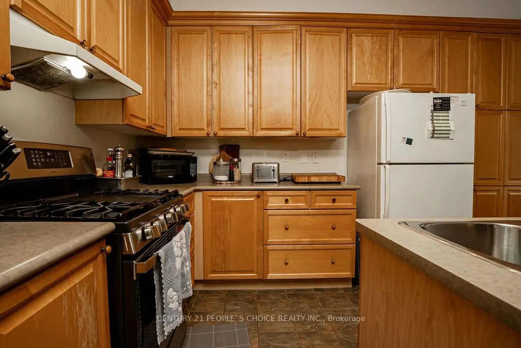 100 Elgin Mills Road W, #42