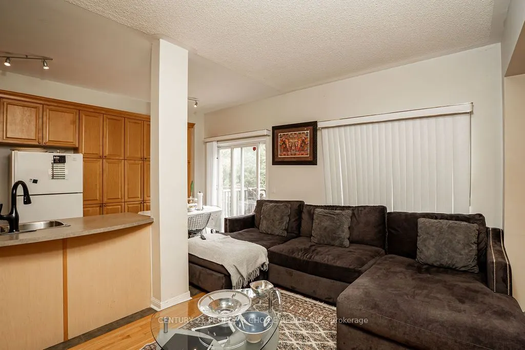 100 Elgin Mills Road W, #42