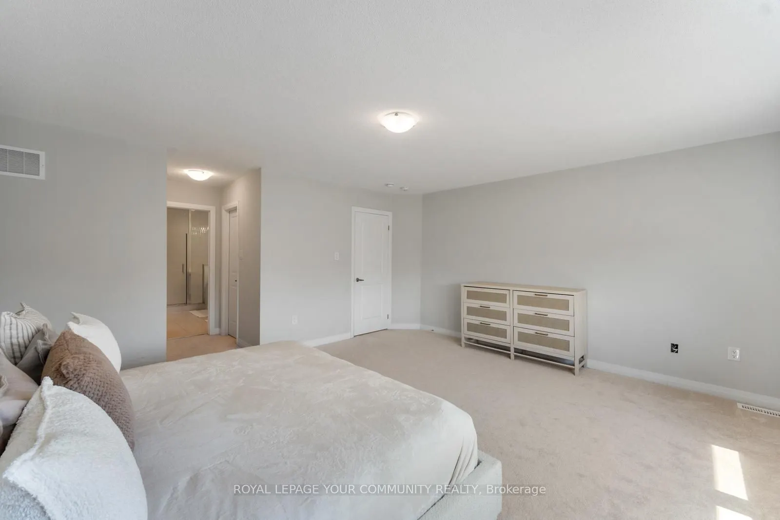 1185 Wickham Road