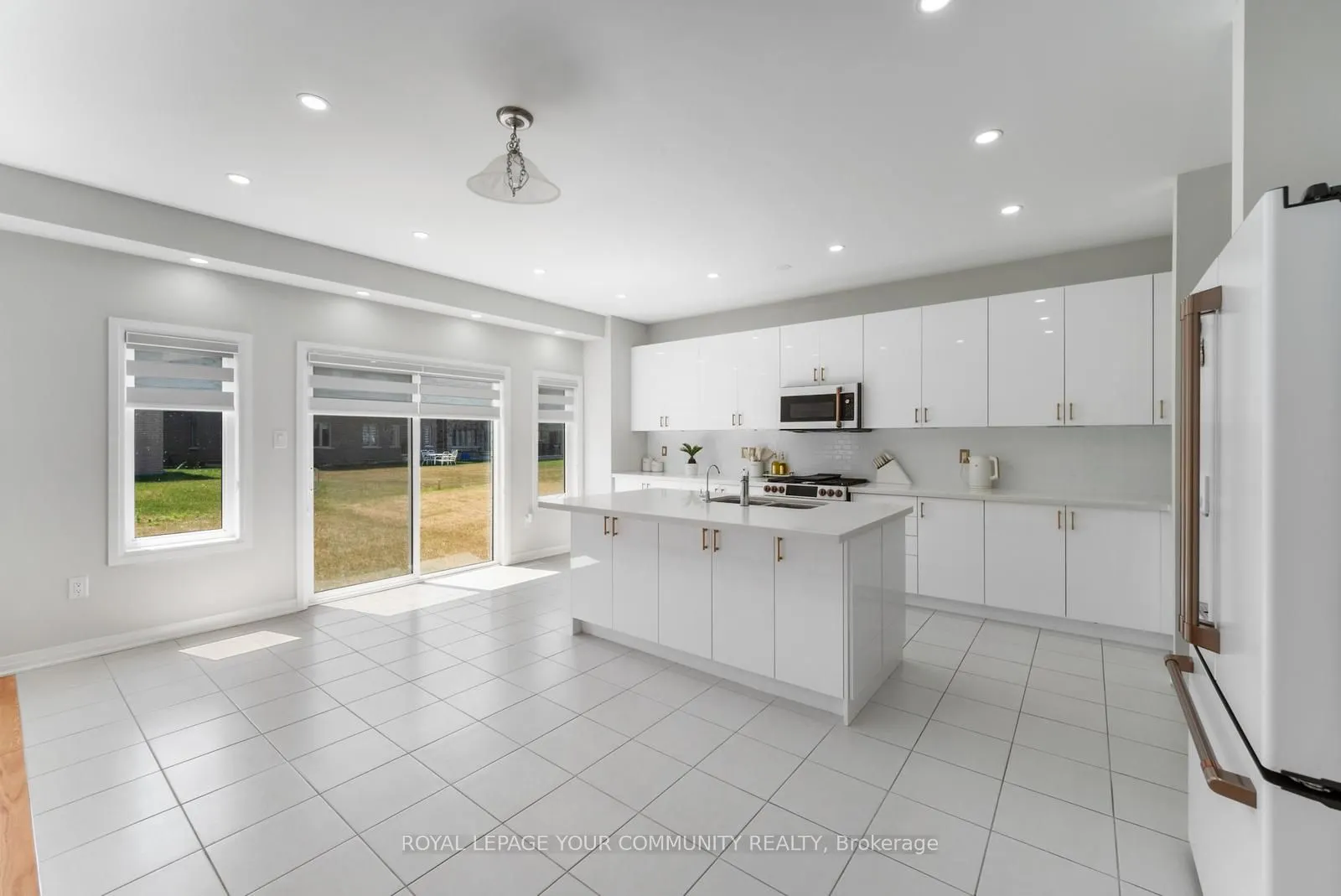 1185 Wickham Road
