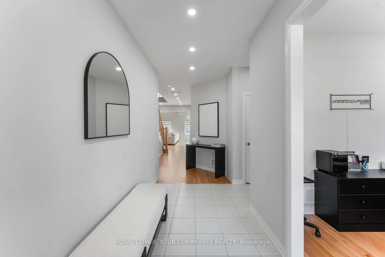 1185 Wickham Road
