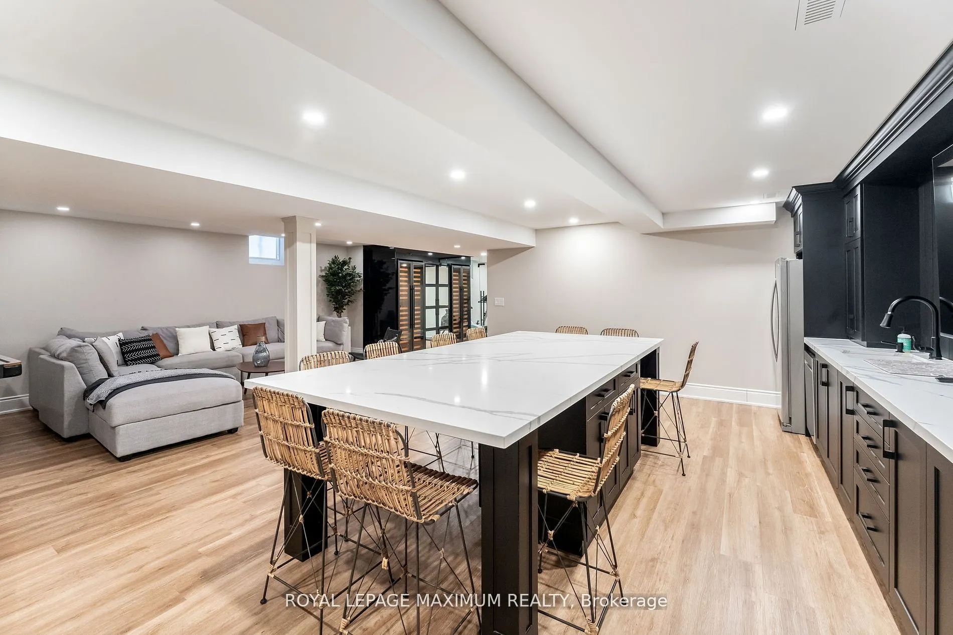 14 Pine Grove Road