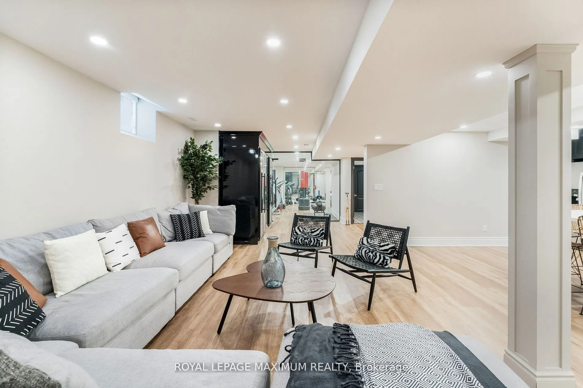 14 Pine Grove Road