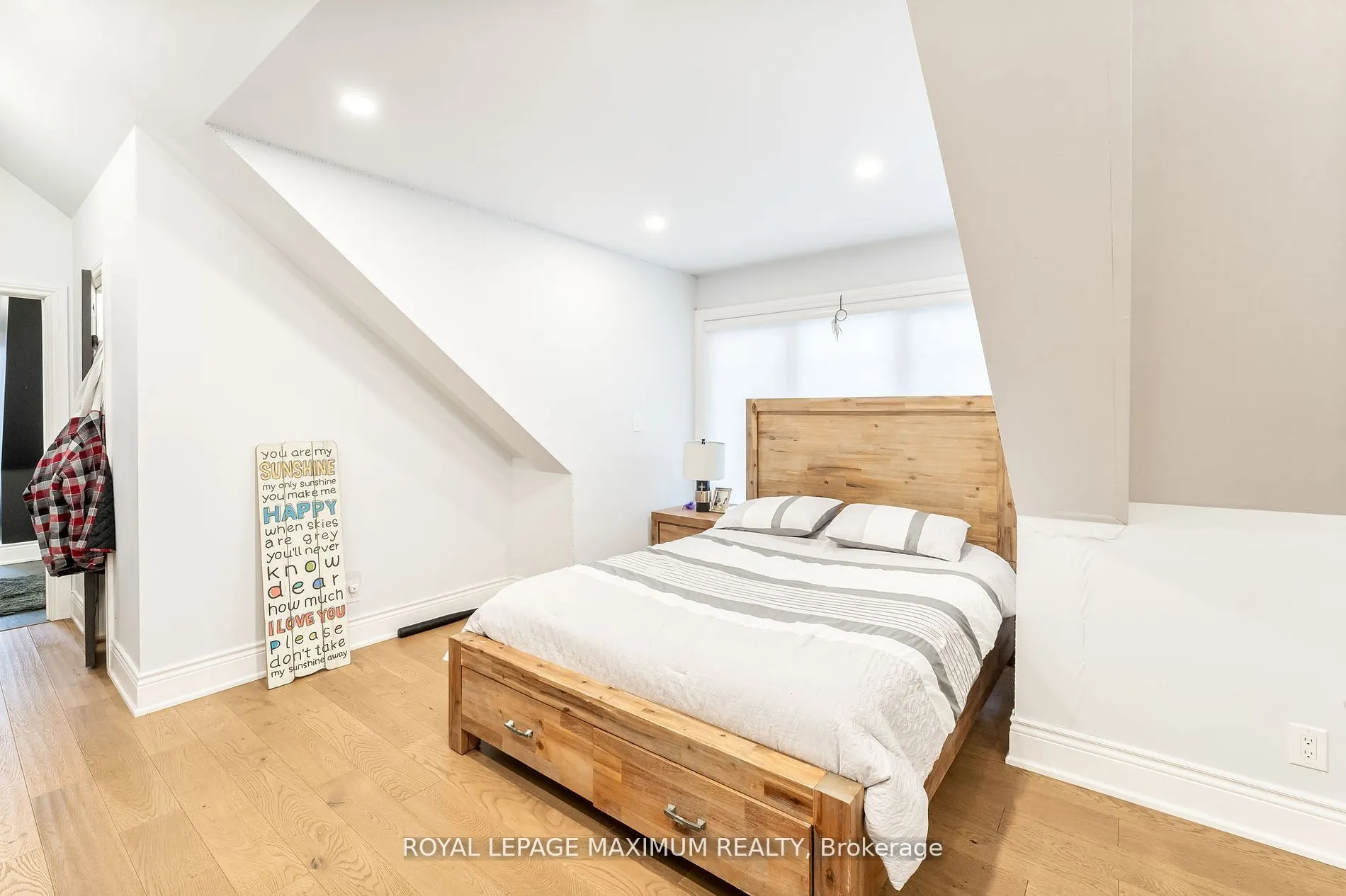 14 Pine Grove Road