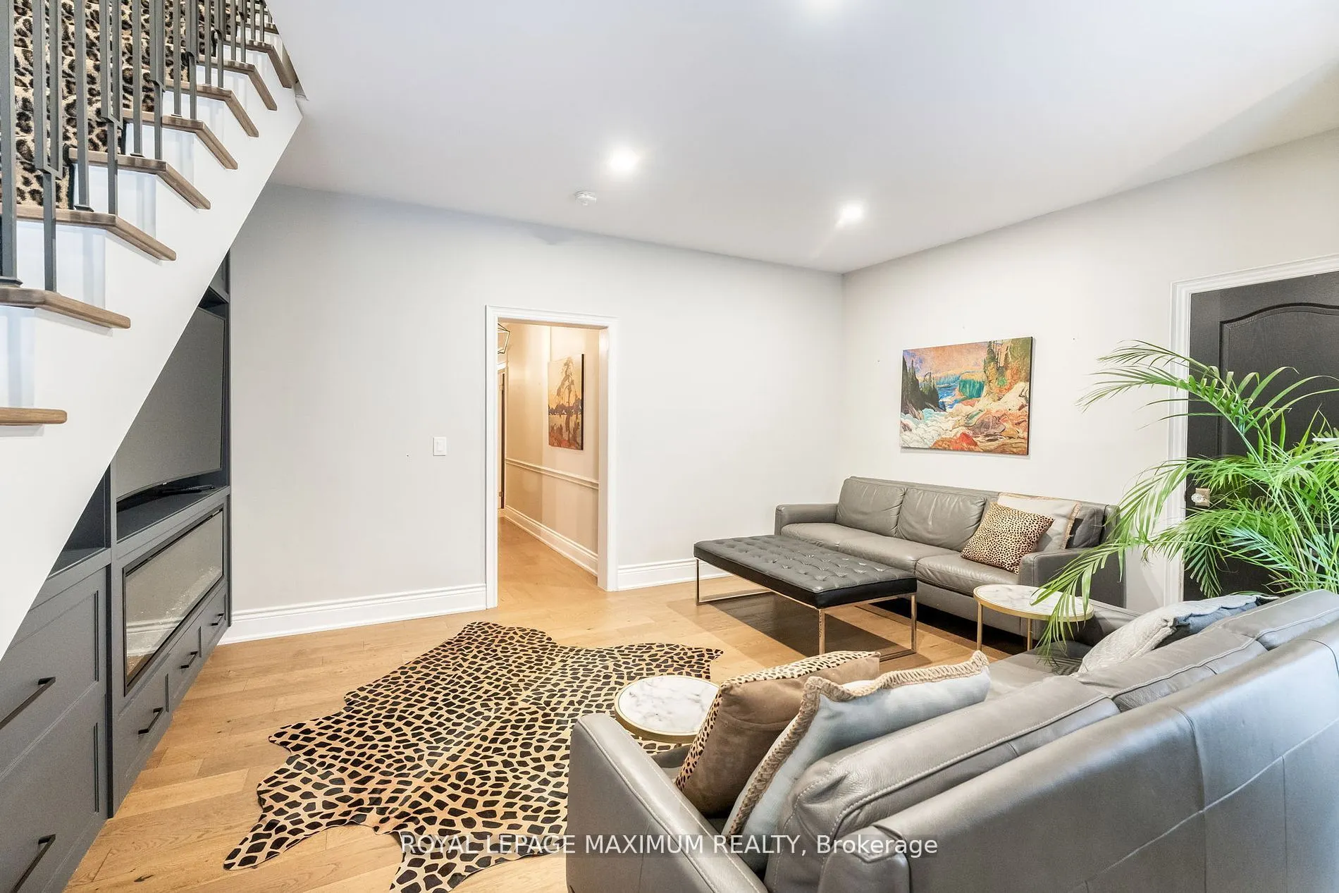 14 Pine Grove Road