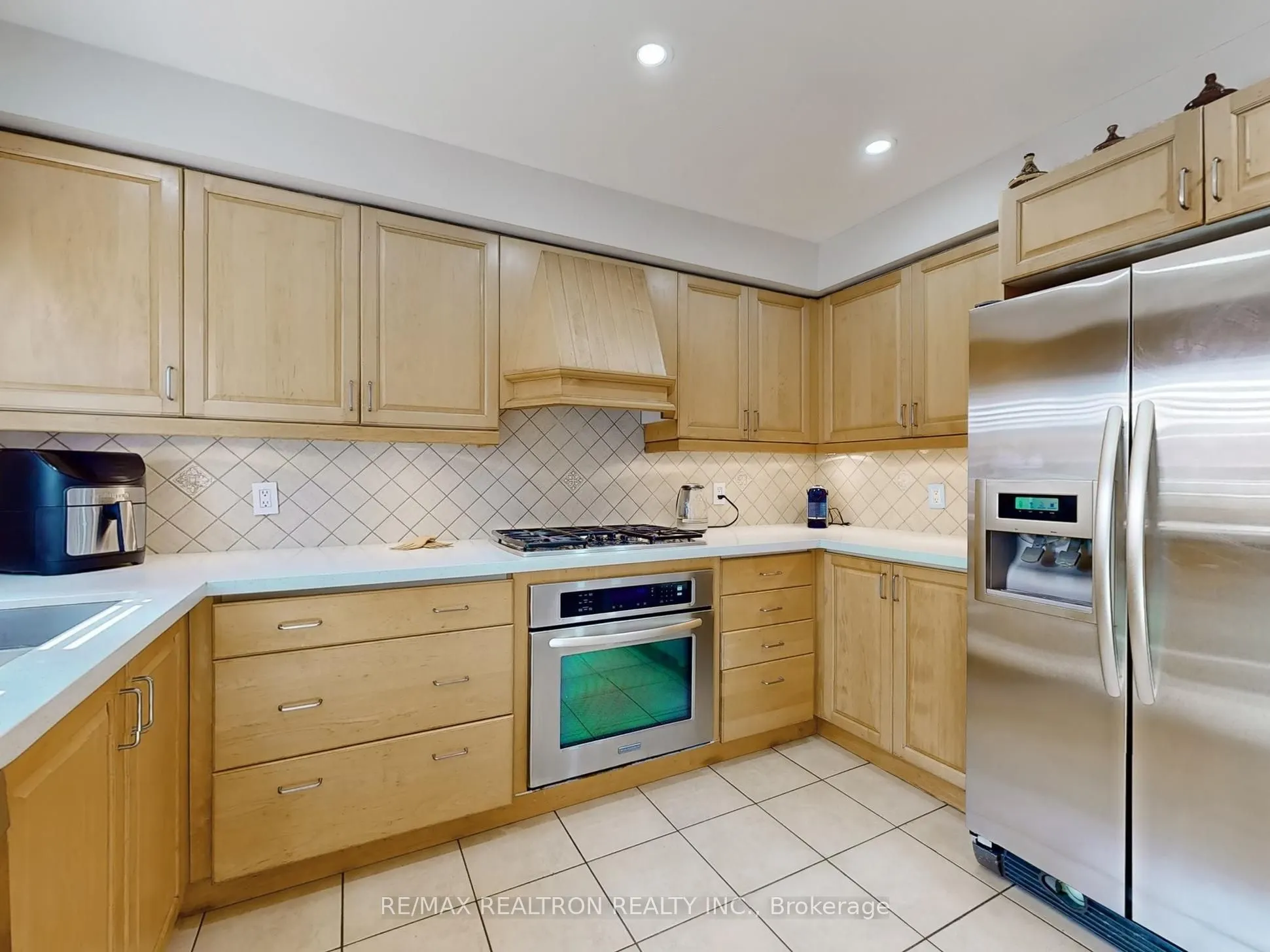 21 Watkins Glen Crescent