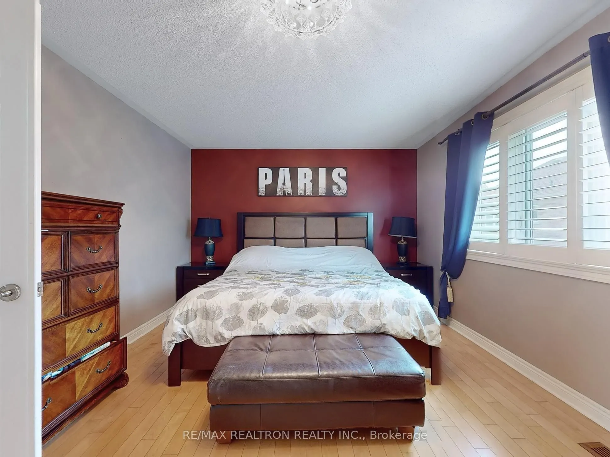 21 Watkins Glen Crescent