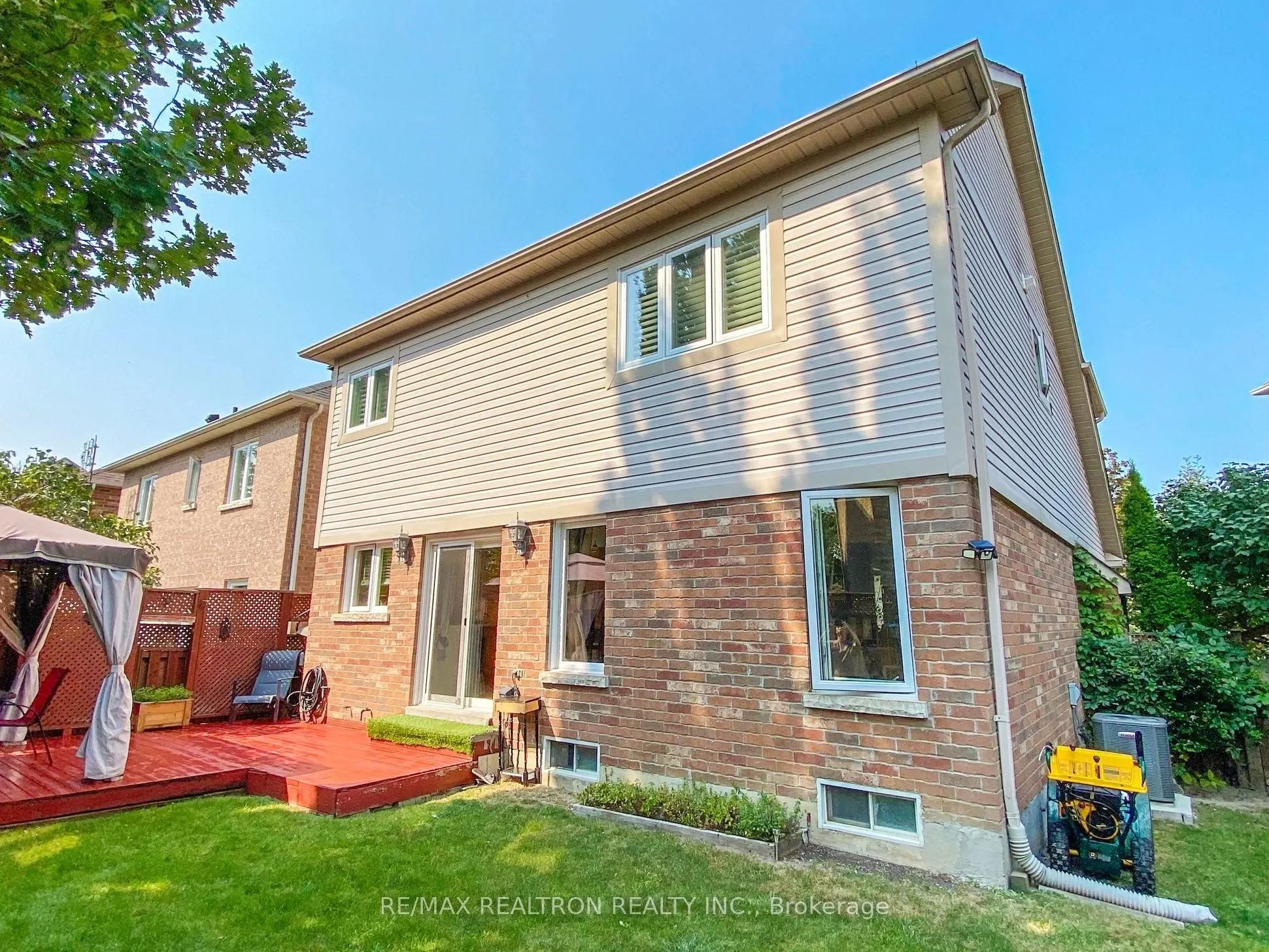 21 Watkins Glen Crescent