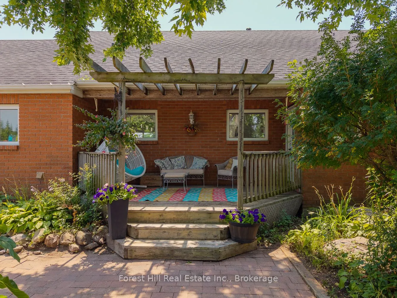 6473 Old Homestead Road