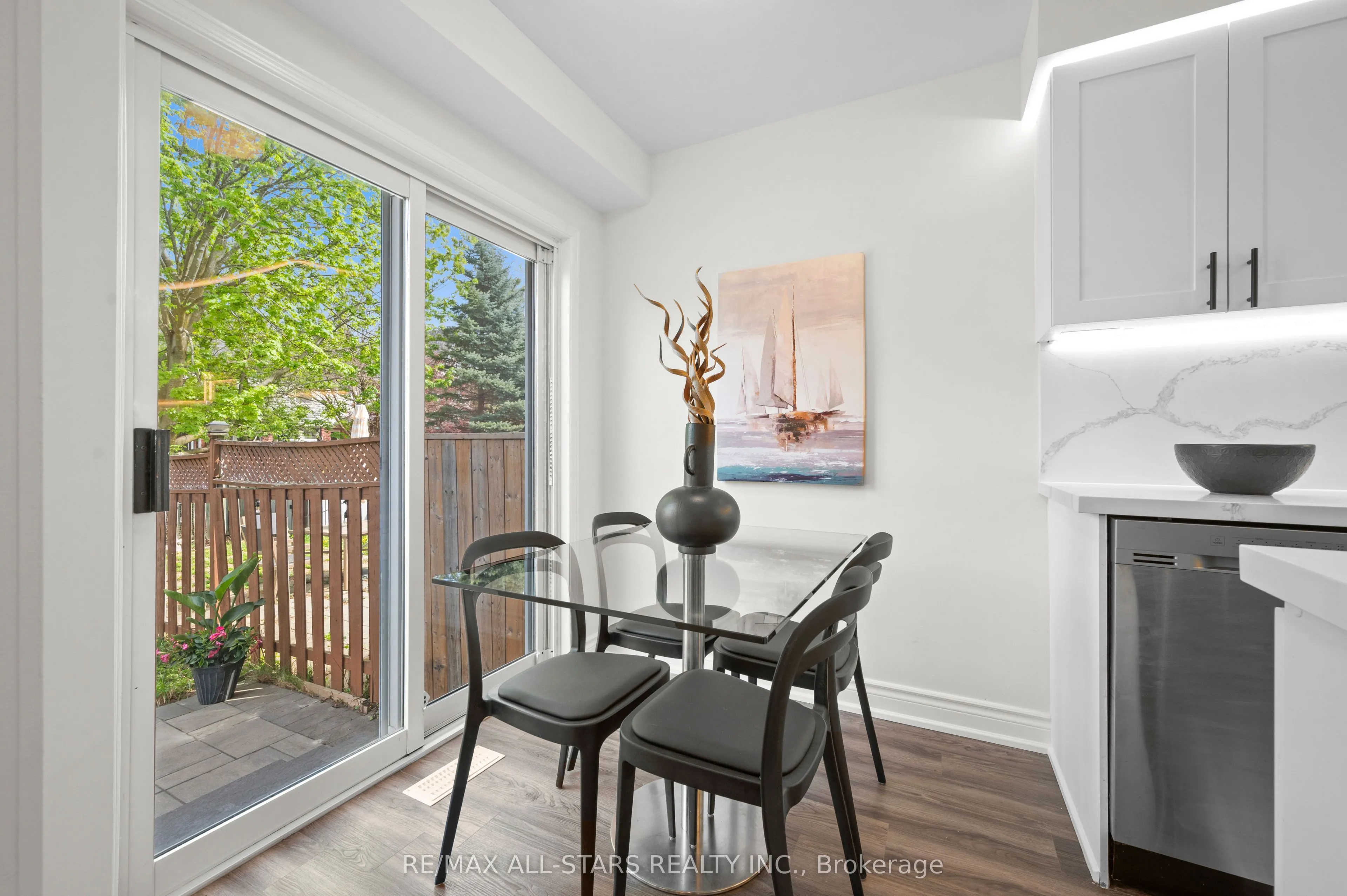 58 Woodroof Crescent