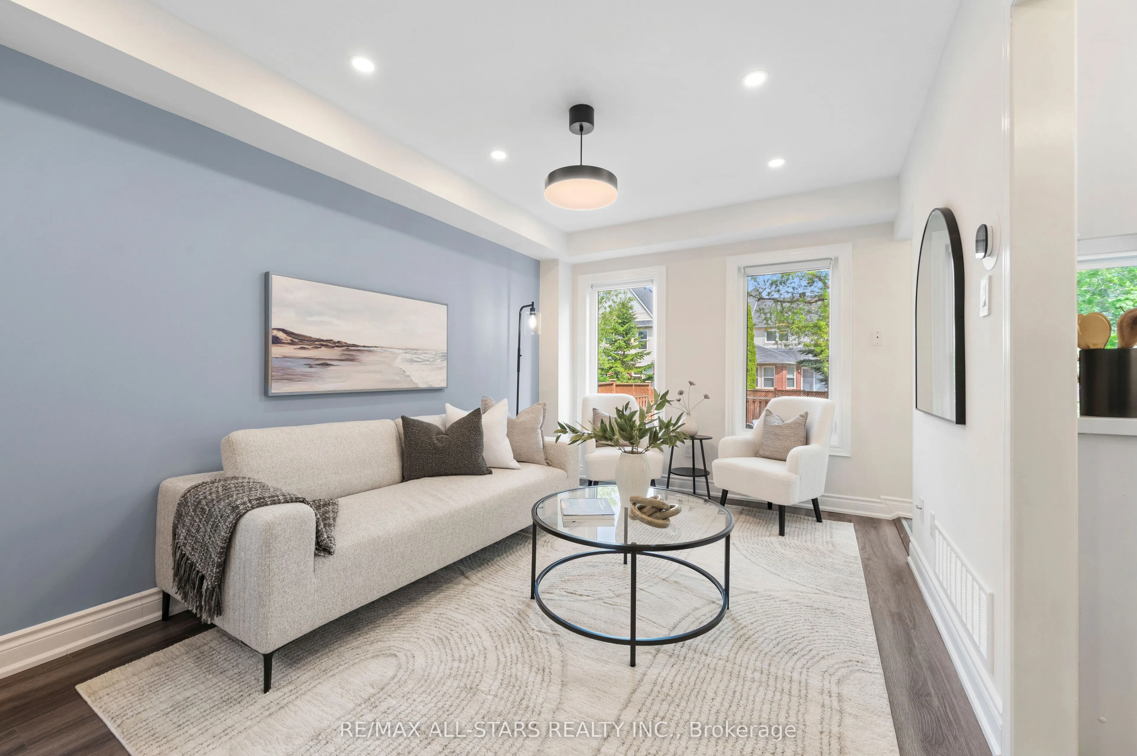 58 Woodroof Crescent