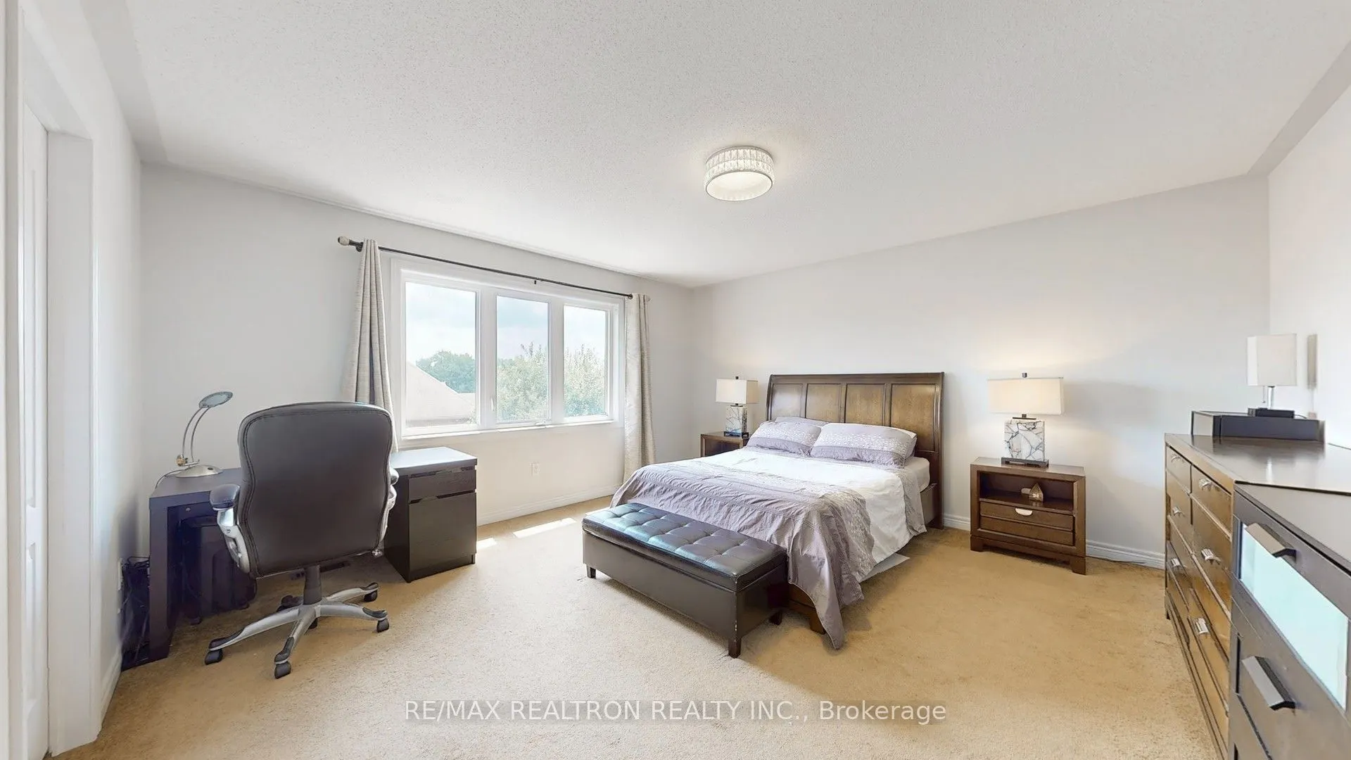 475 Kwapis Boulevard