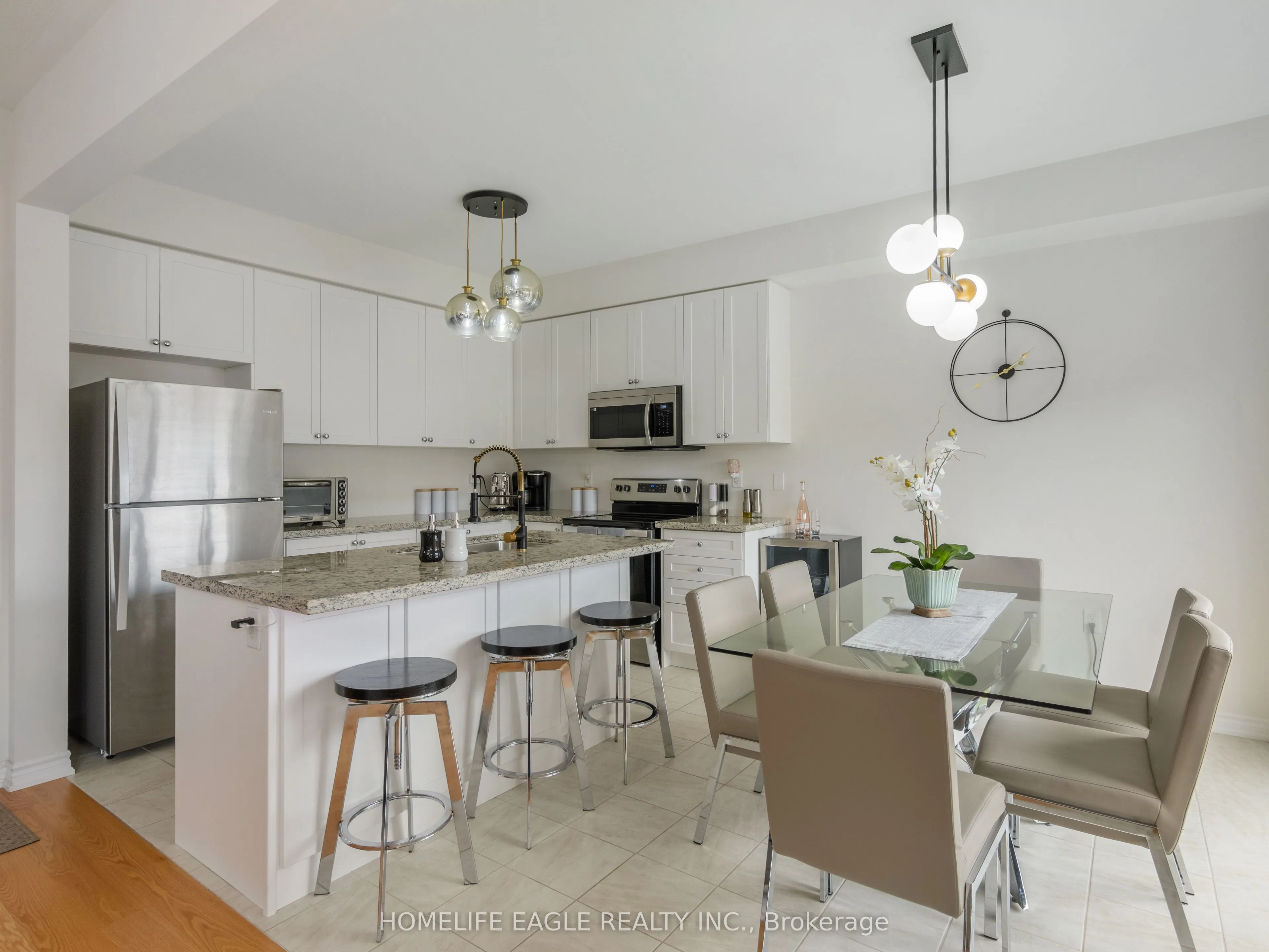 1226 Corby Way