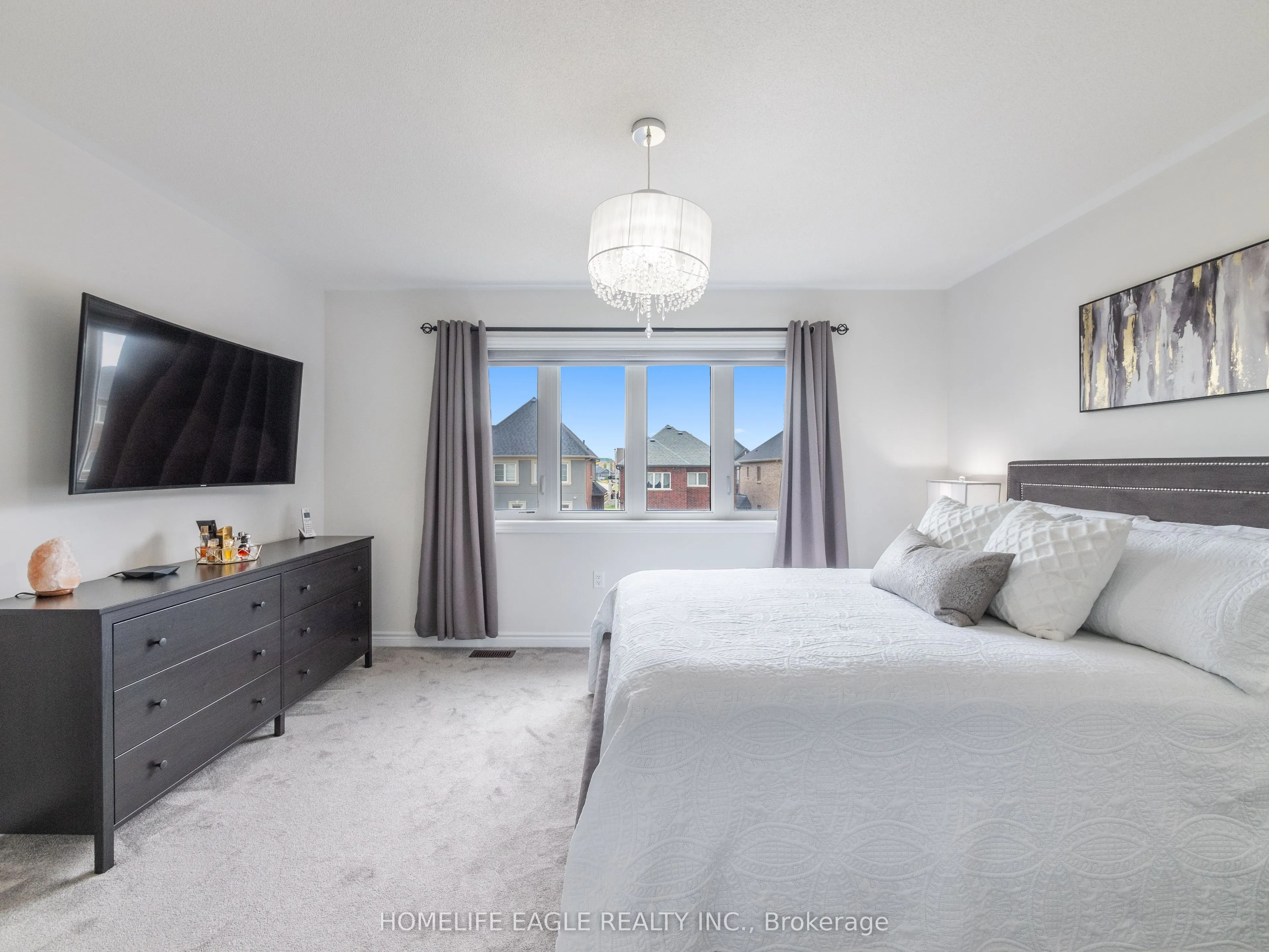 1226 Corby Way