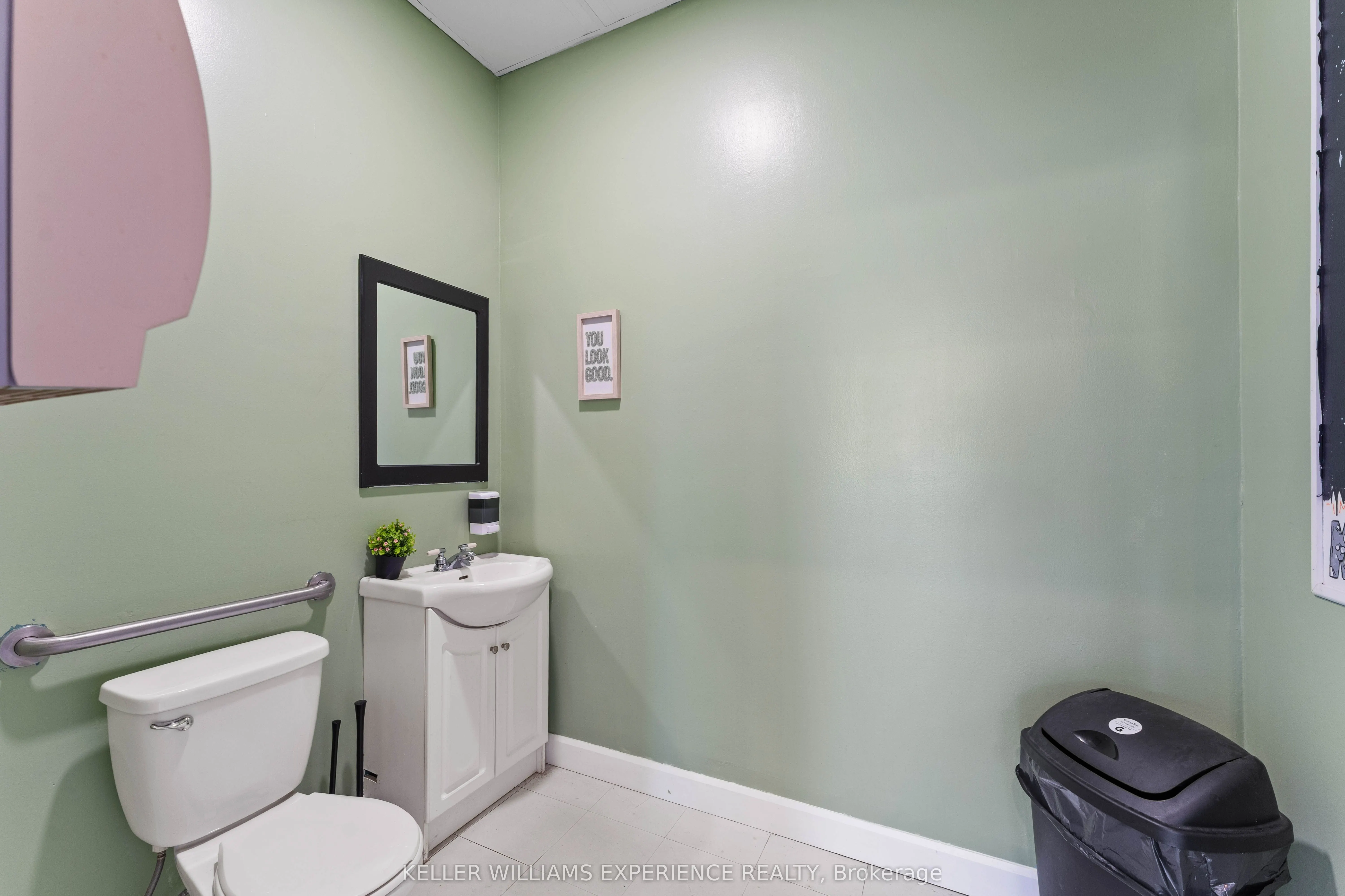 4 Massey Street, #9