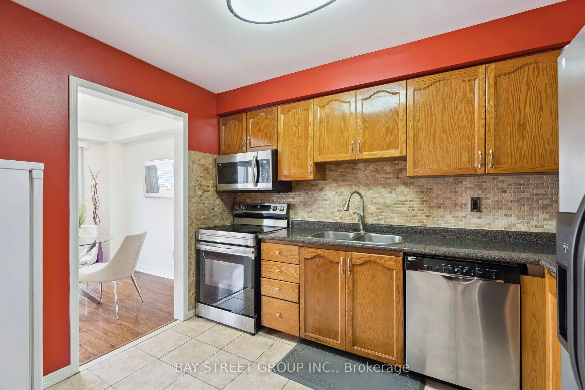 873 Playter Crescent, #19