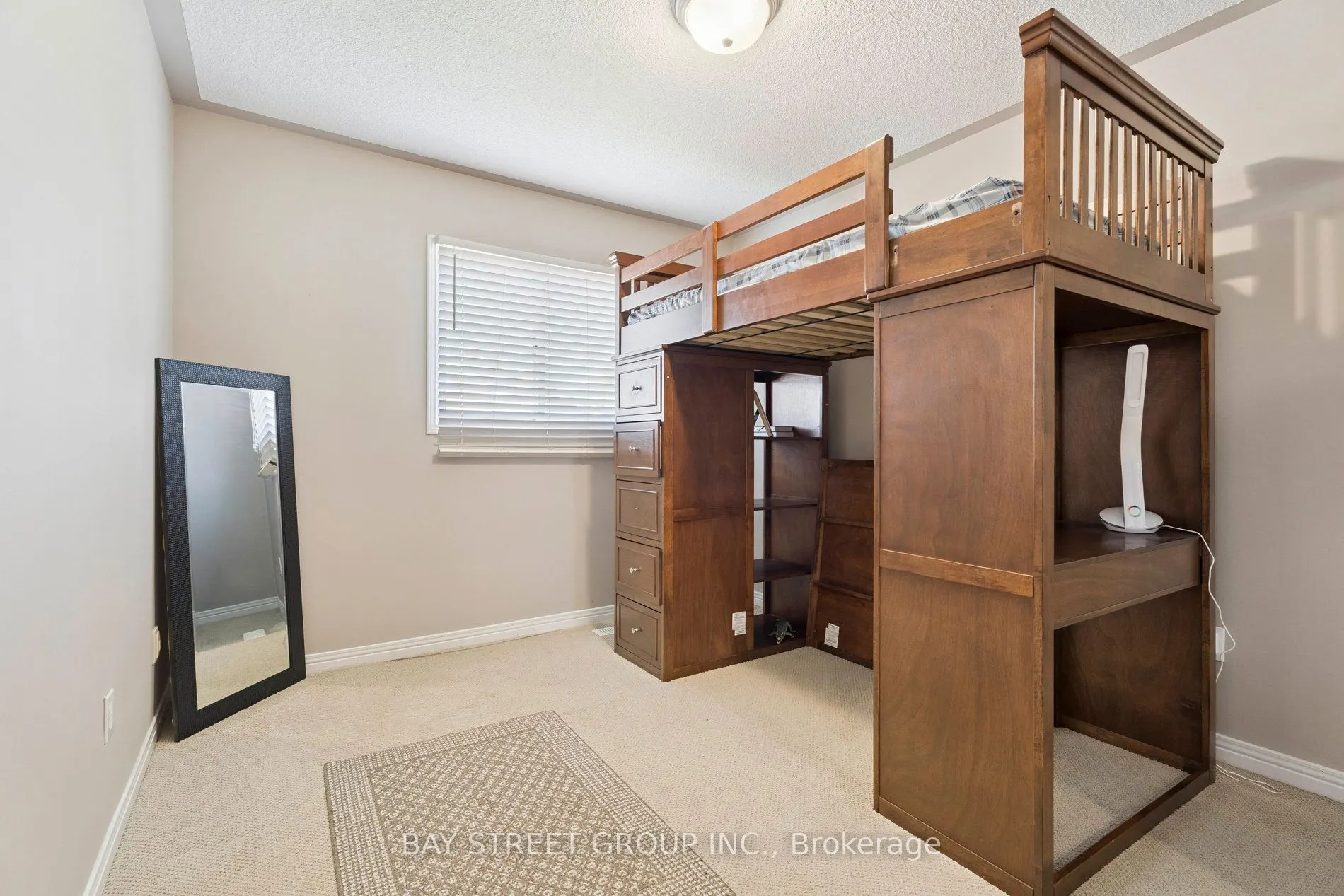 873 Playter Crescent, #19
