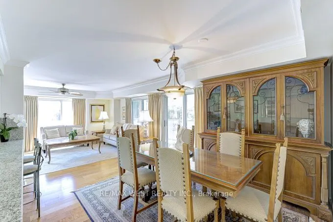 141 Woodbridge Avenue, #104