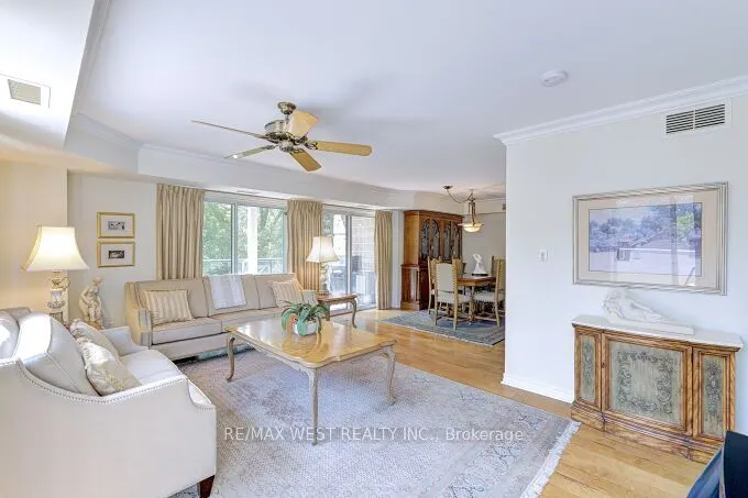 141 Woodbridge Avenue, #104