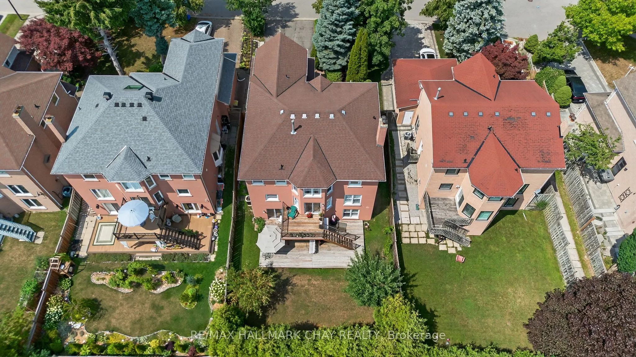25 Heatherwood Crescent