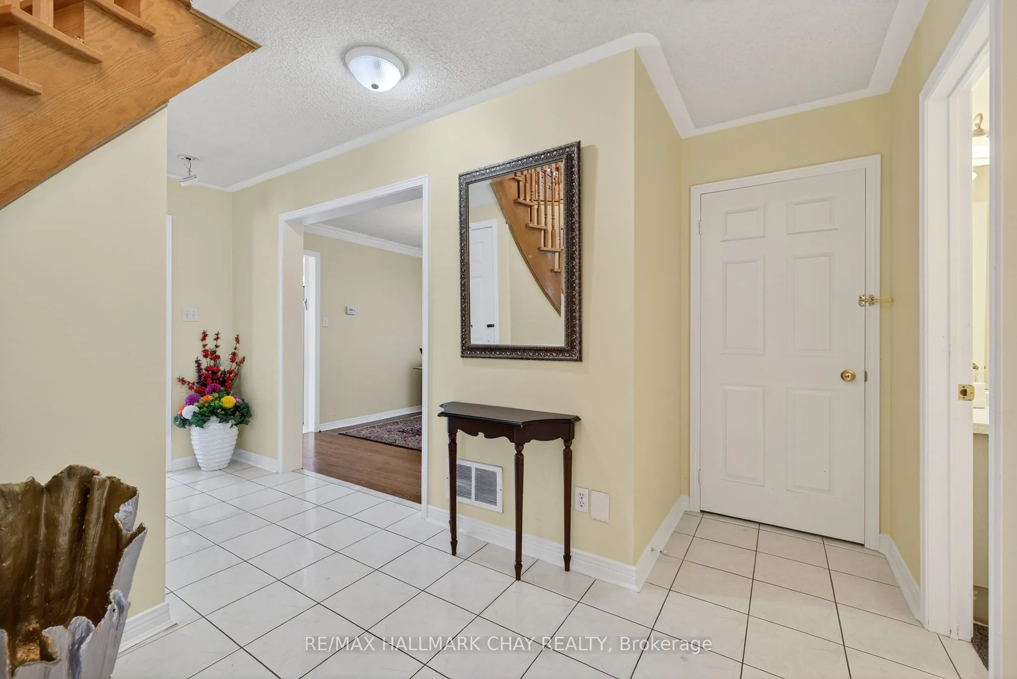 25 Heatherwood Crescent
