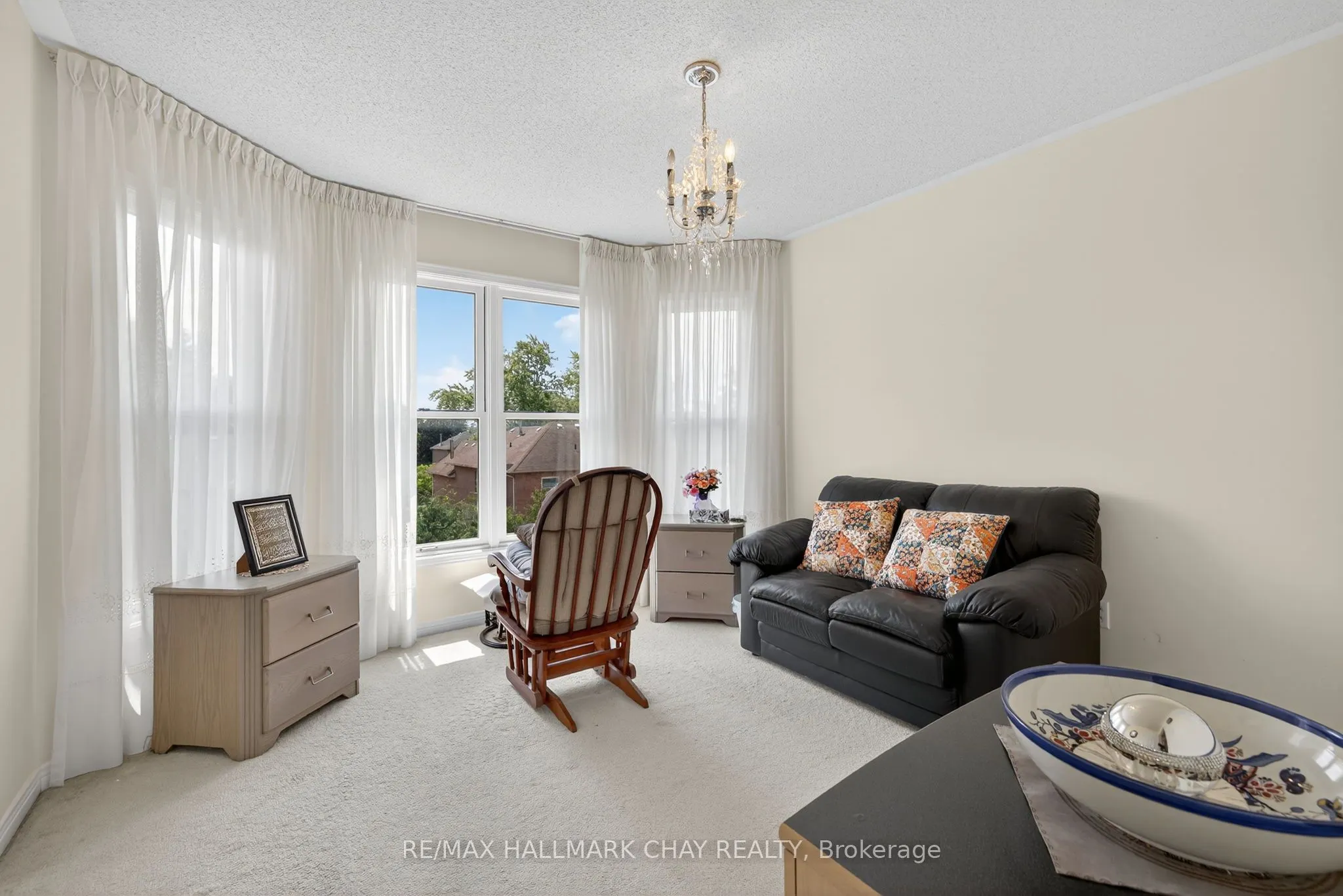 25 Heatherwood Crescent