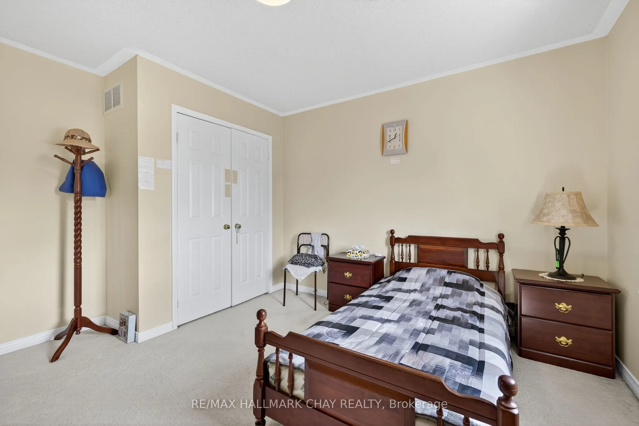 25 Heatherwood Crescent