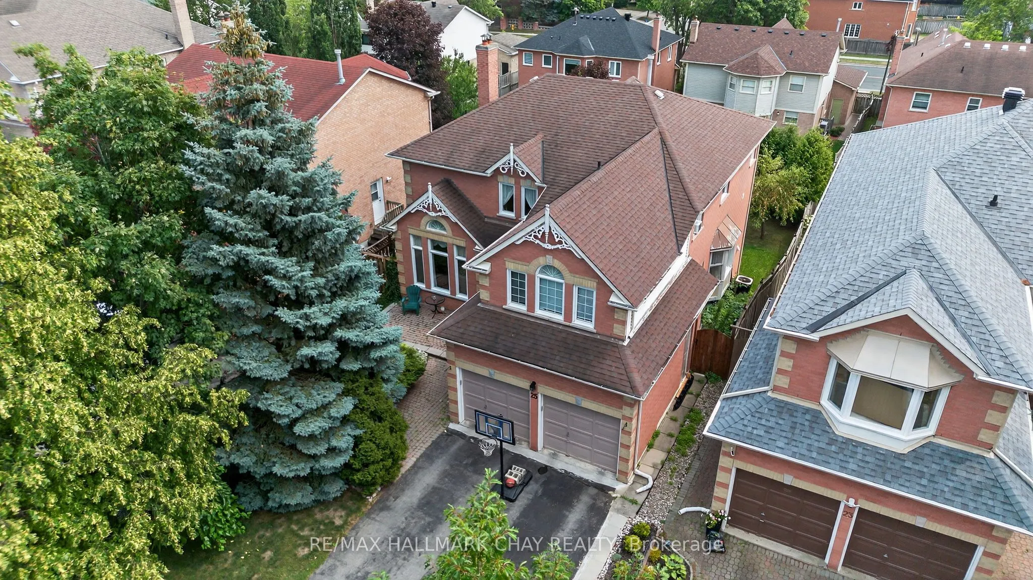 25 Heatherwood Crescent
