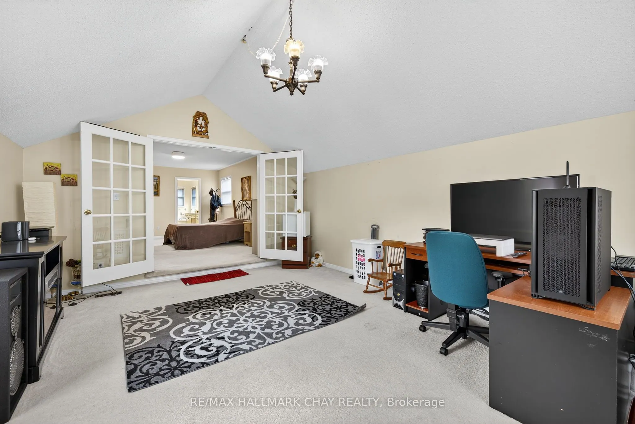 25 Heatherwood Crescent