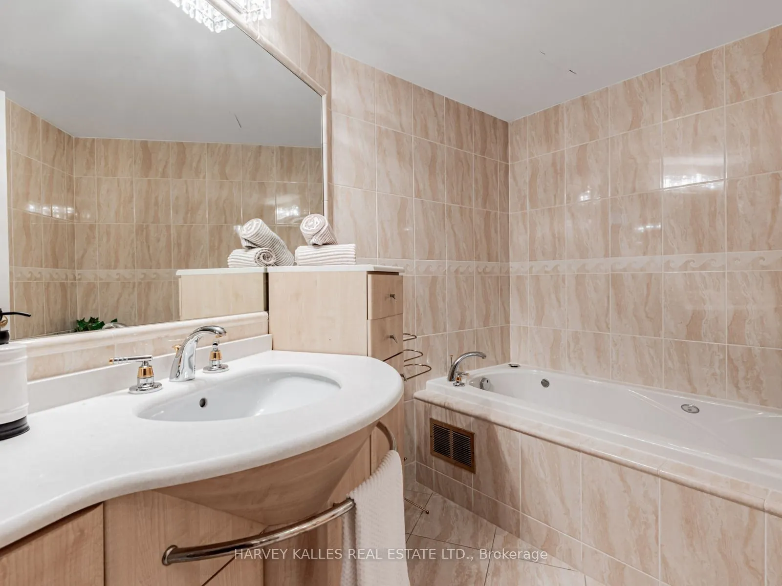 7805 Bayview Avenue, #1406