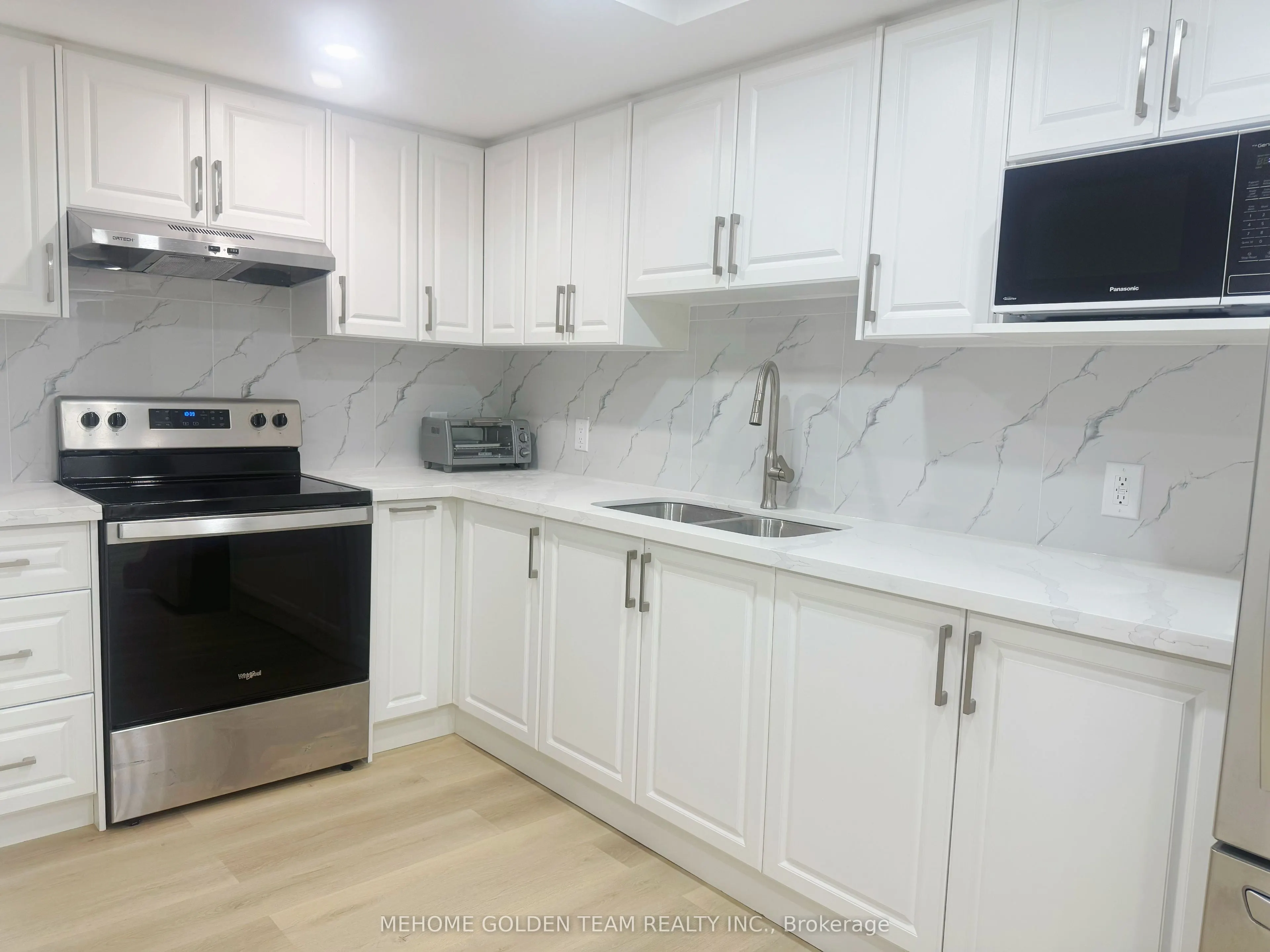 31 Ferncliffe Crescent, #Bsmt