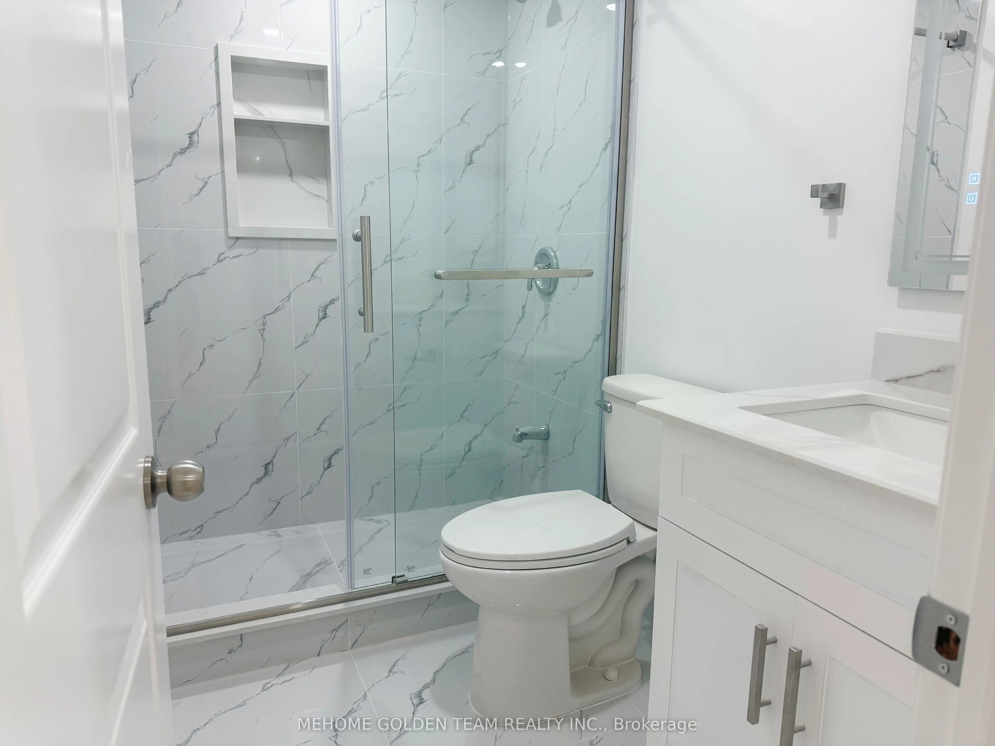 31 Ferncliffe Crescent, #Bsmt