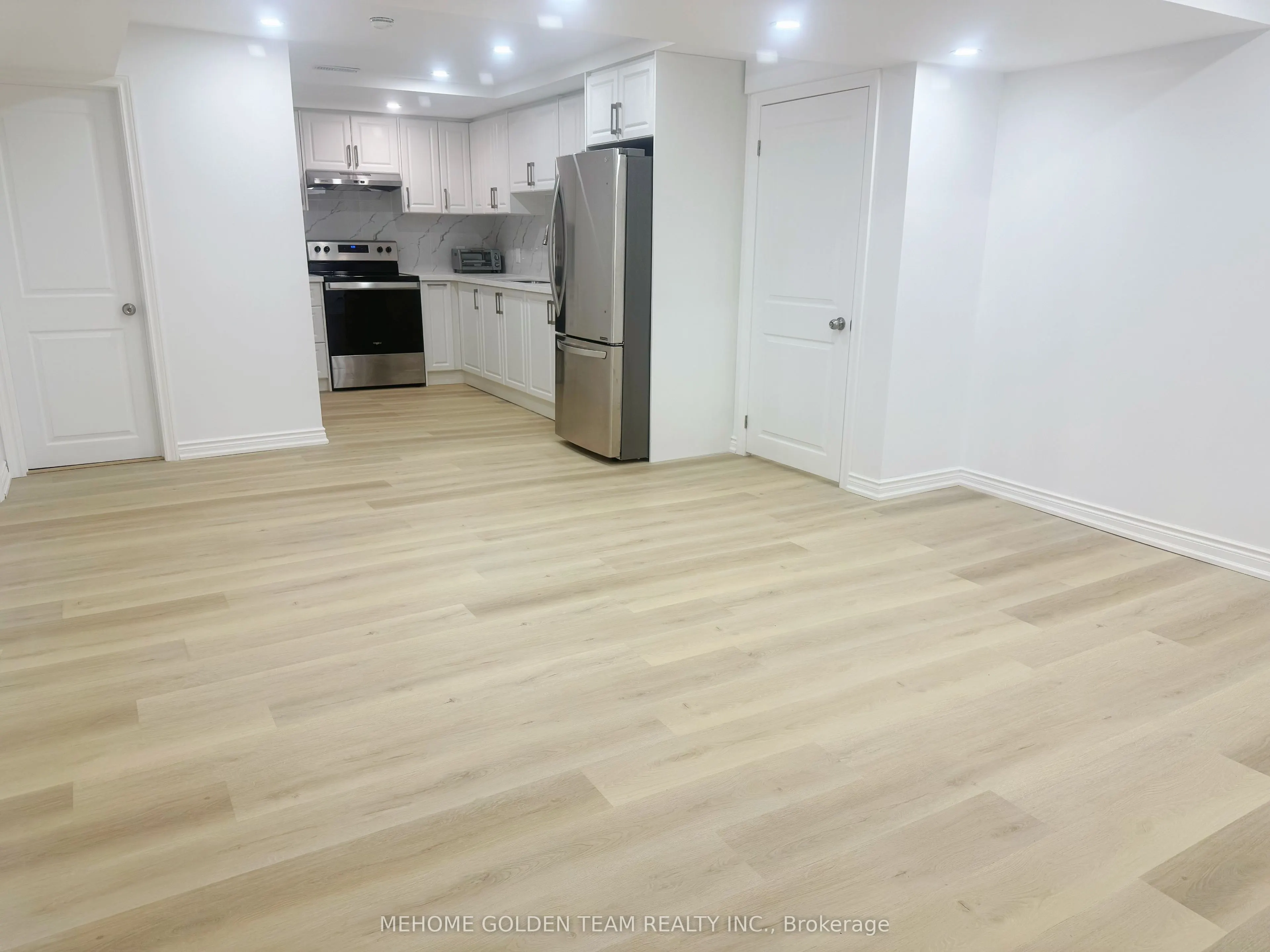 31 Ferncliffe Crescent, #Bsmt