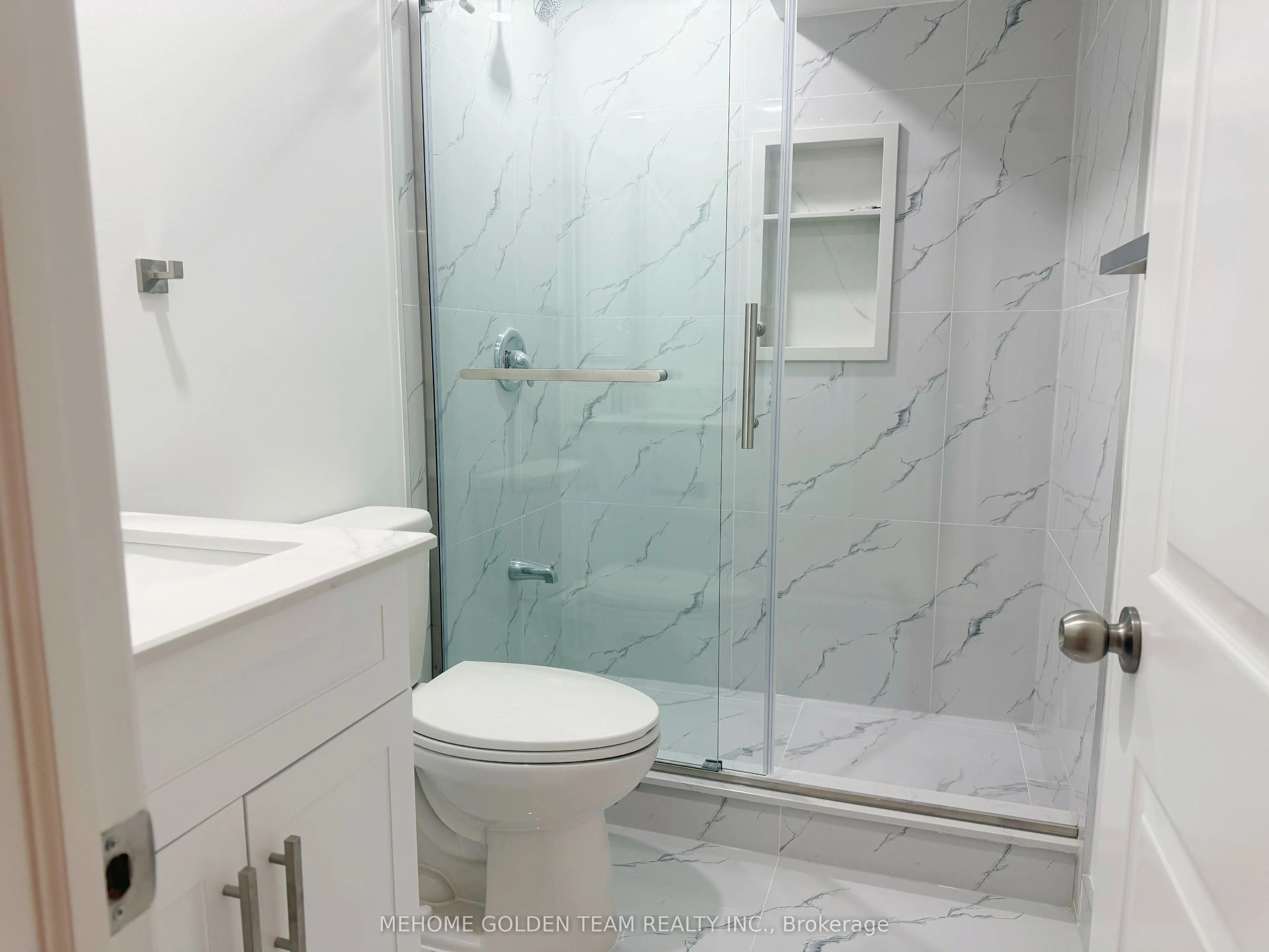 31 Ferncliffe Crescent, #Bsmt
