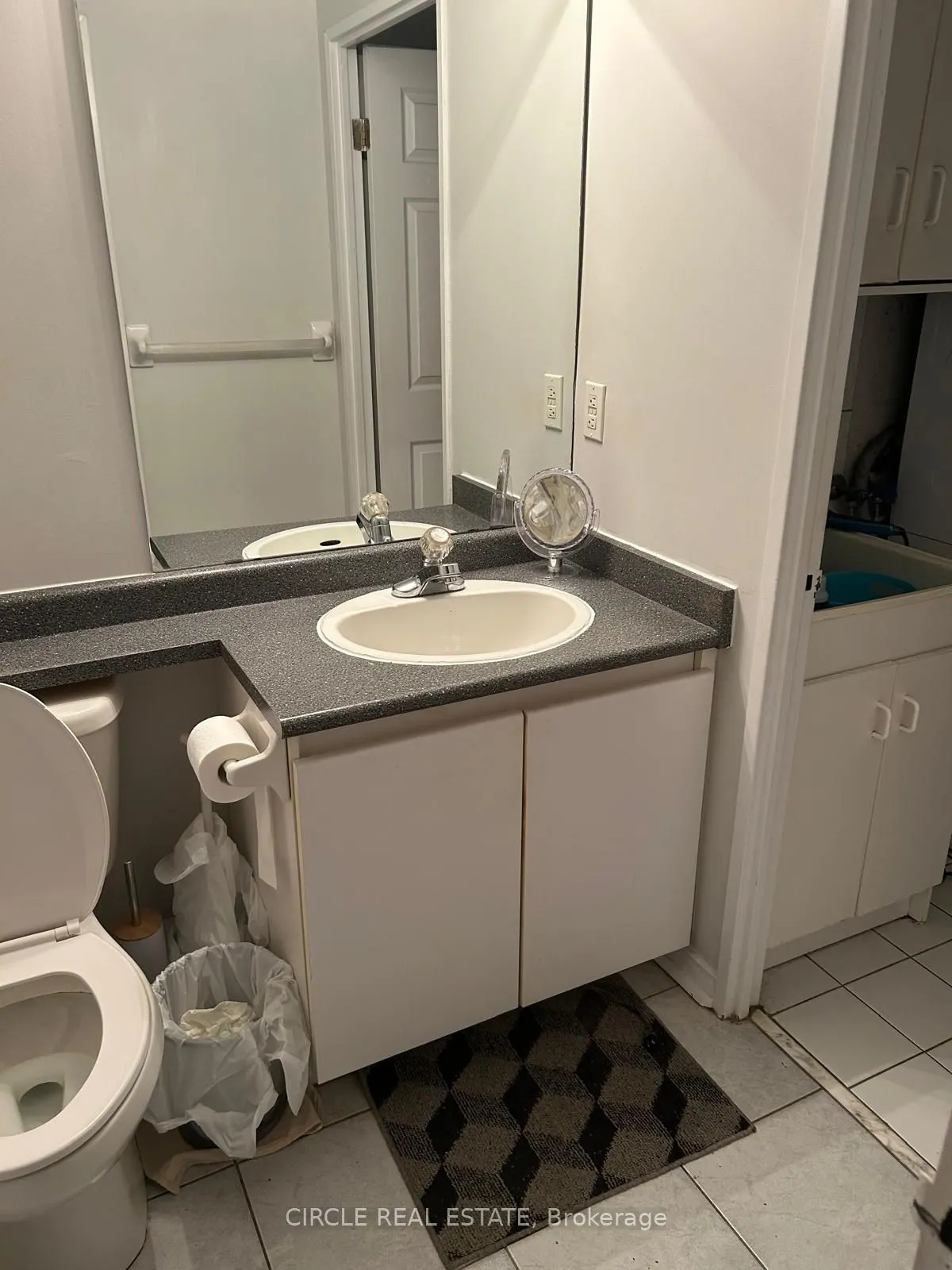 7398 Yonge Street, #112