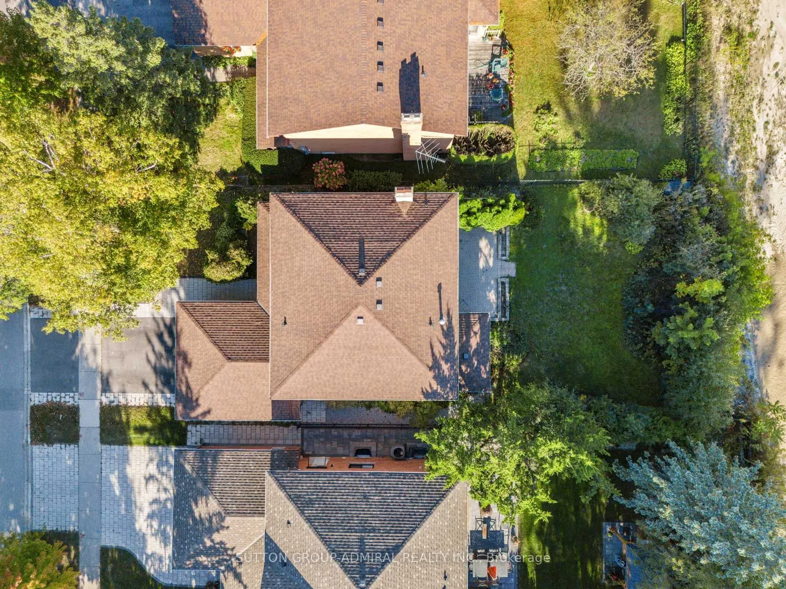 97 Golf Links Drive