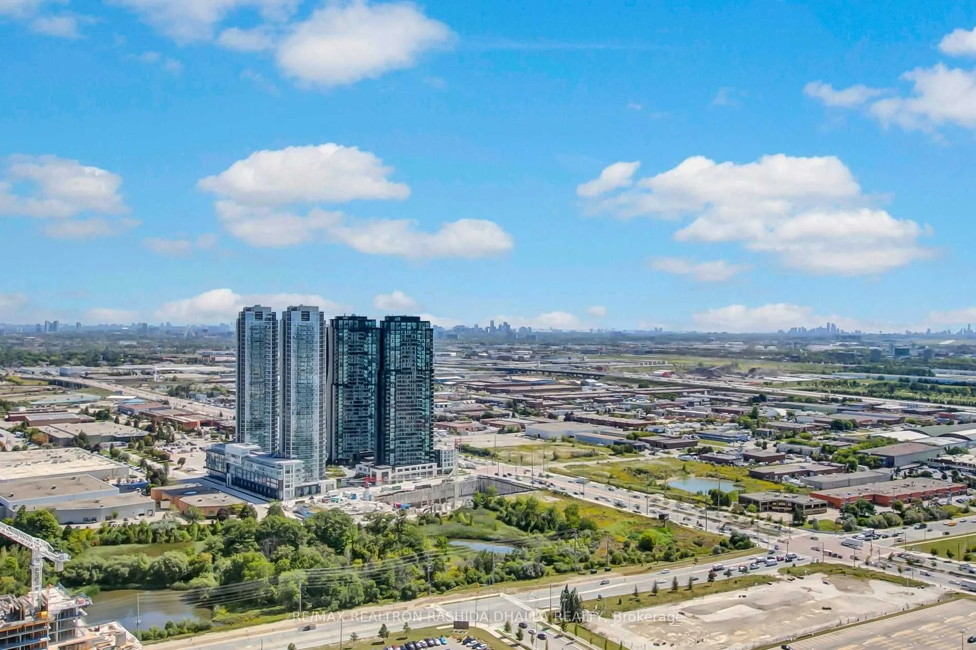 898 Portage Parkway N, #4808