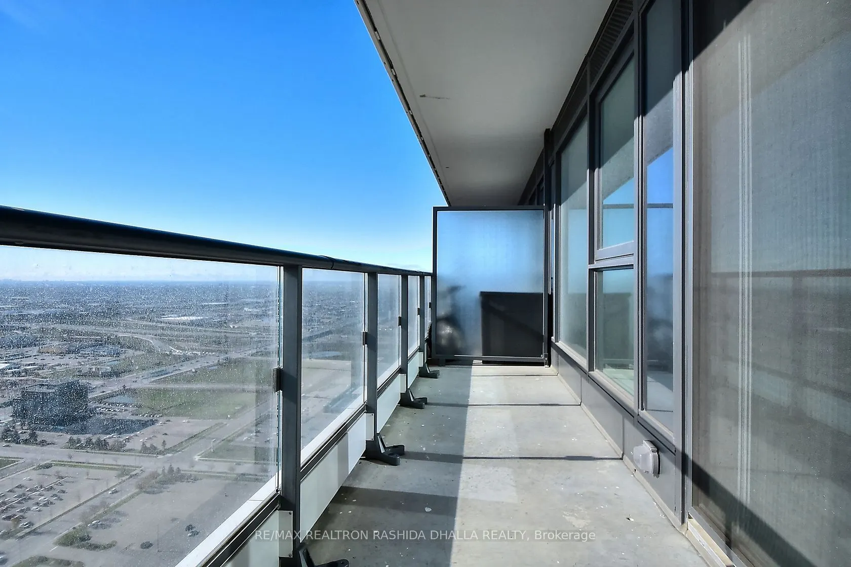 898 Portage Parkway N, #4808