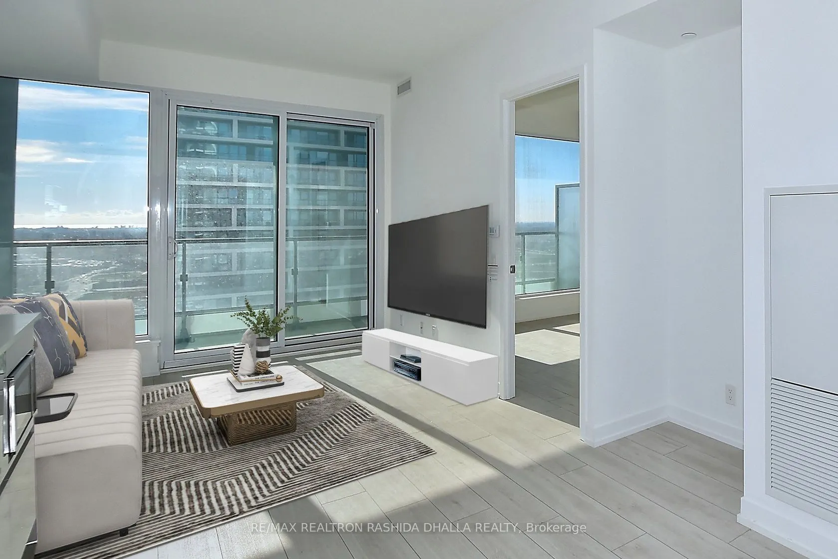 898 Portage Parkway N, #4808