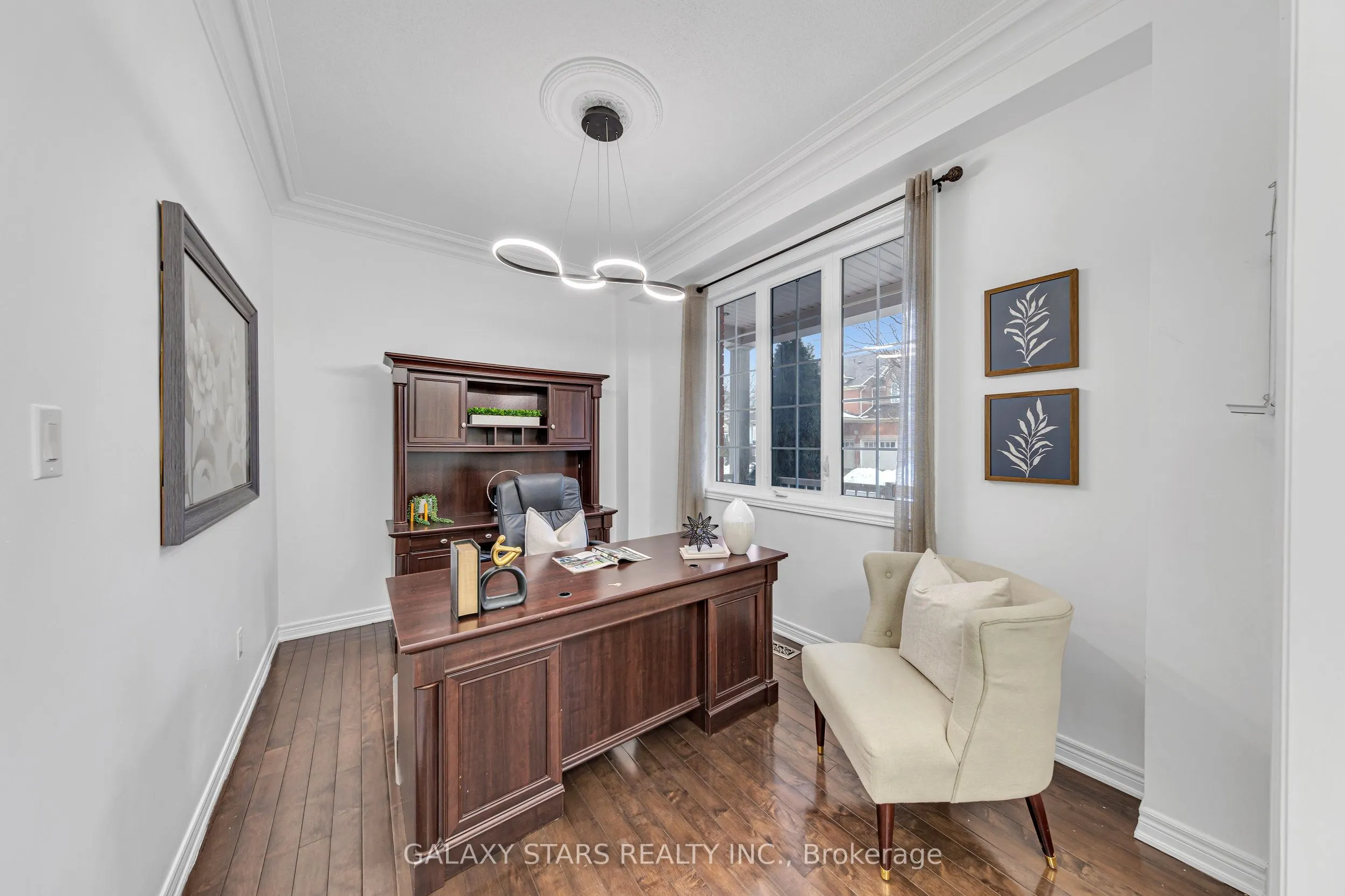 5 Forestbrook Drive