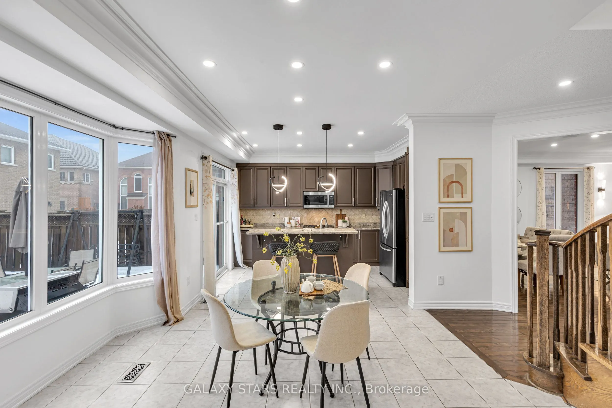 5 Forestbrook Drive