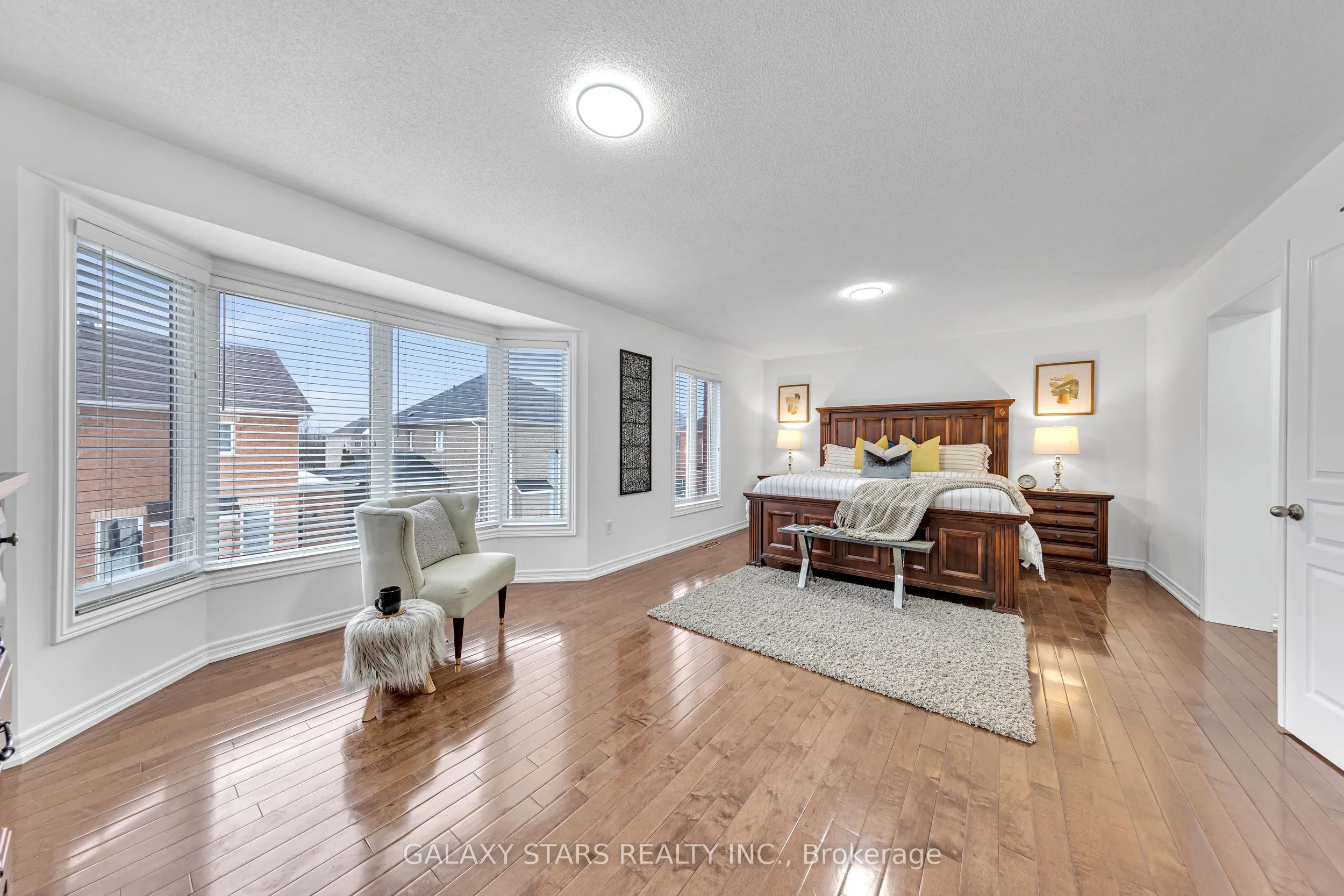 5 Forestbrook Drive