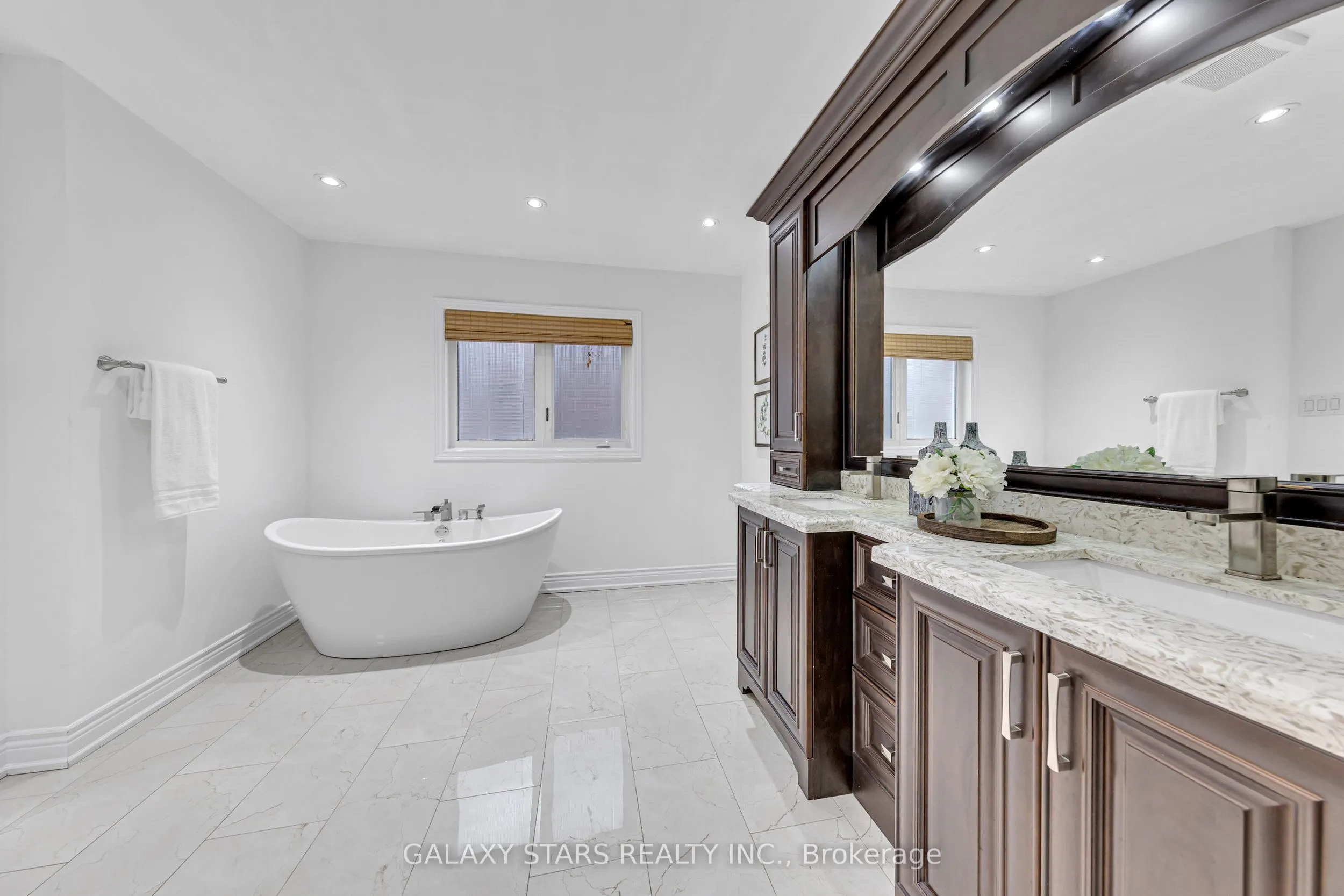 5 Forestbrook Drive