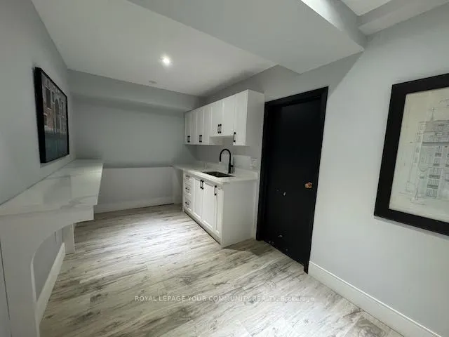 15243 Yonge Street, #3A