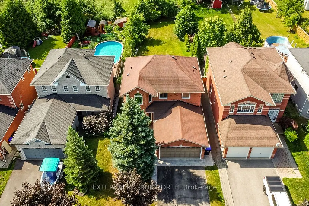 1908 Emerald Court