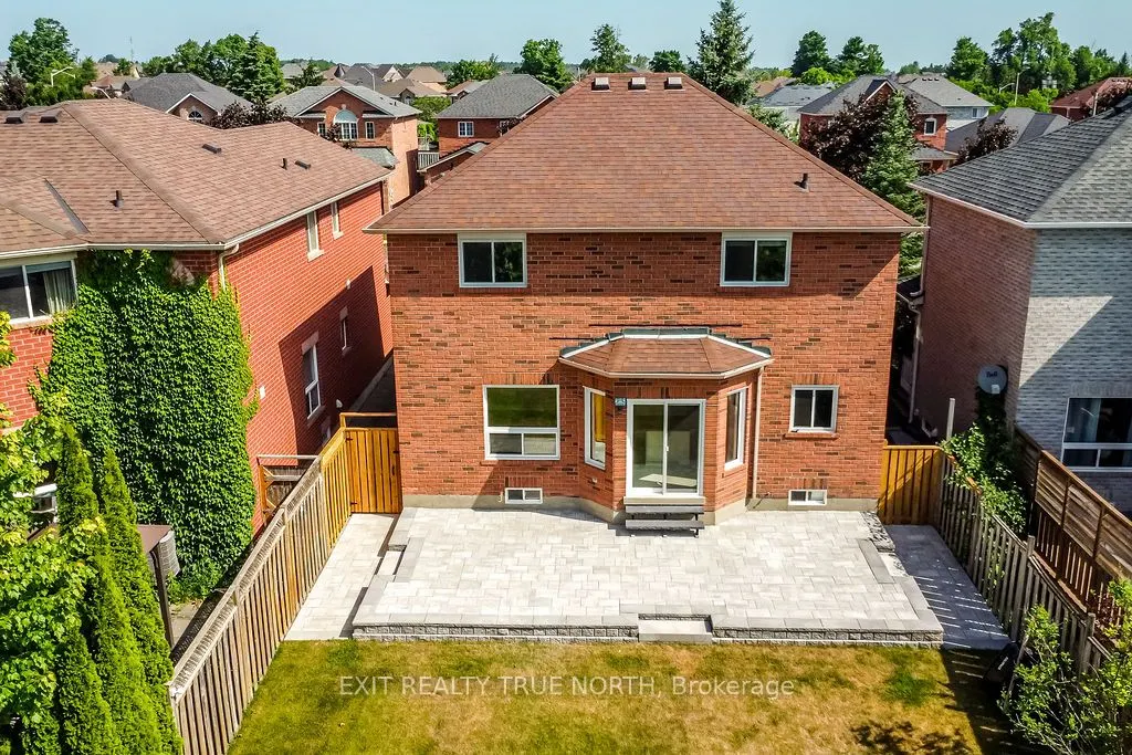 1908 Emerald Court