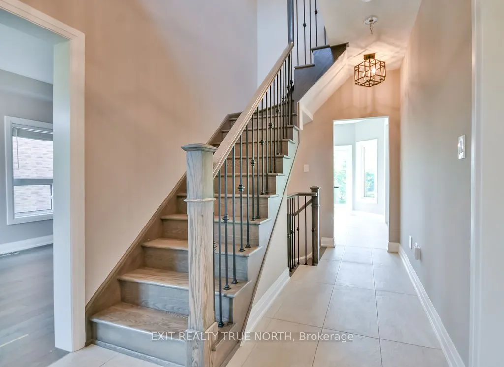 1908 Emerald Court